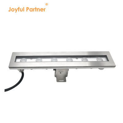 Fábrica de suministro directo IP 68 Voltado de entrada 24VDC 6X1W LED Ángulo de haz de un solo color 8 grados Luces LED de estanque