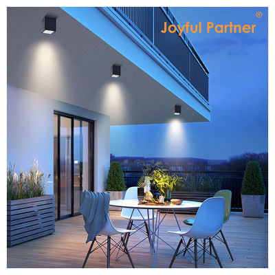 Commercial Bajo la luz de fundición de aluminio LED SMD Nuevo diseño moderno para interiores de color gris blanco